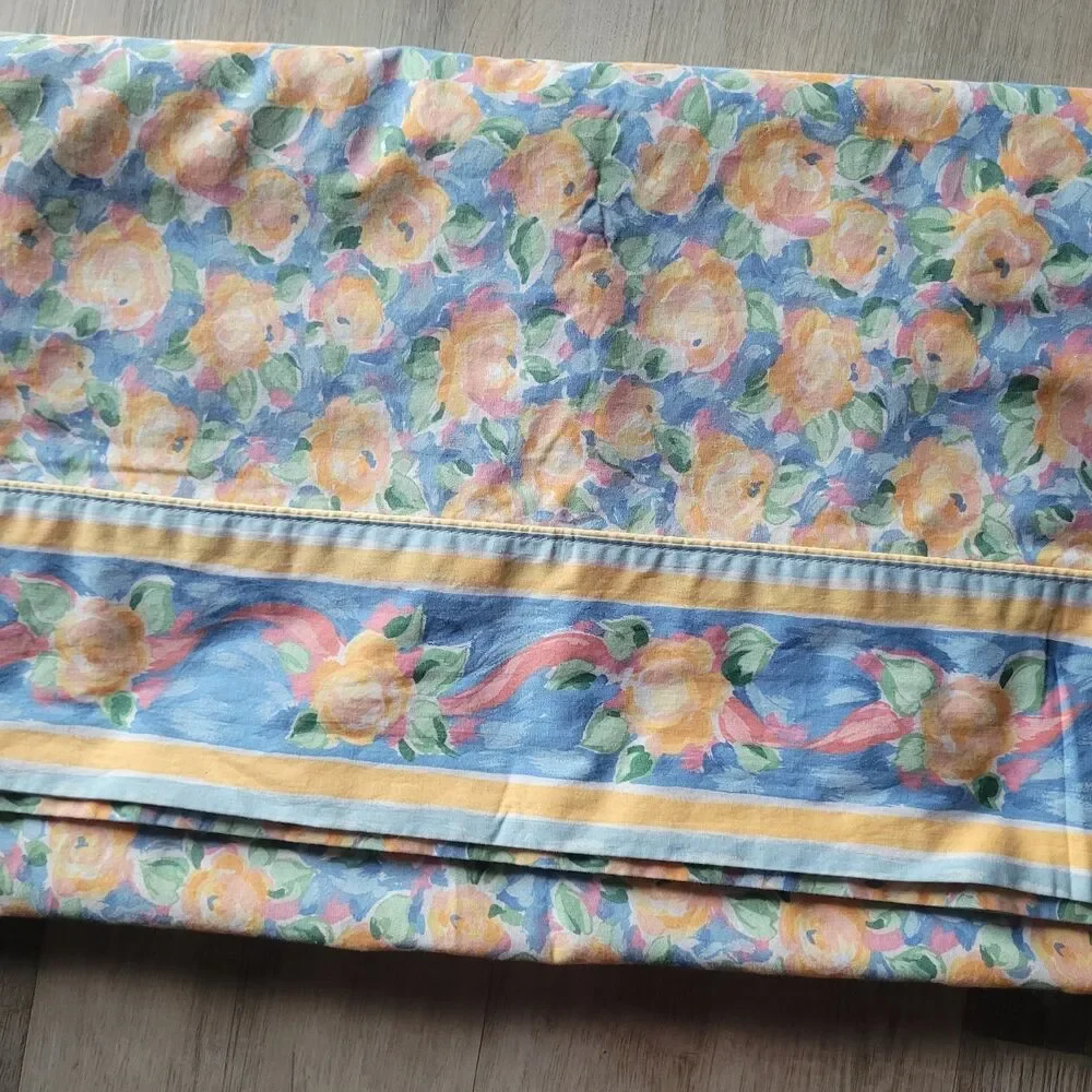 Vintage Croscill Floral Ruffled King Flat Sheet/ Fitted Sheet and 2 Pillow Shams - Picture 2 of 5